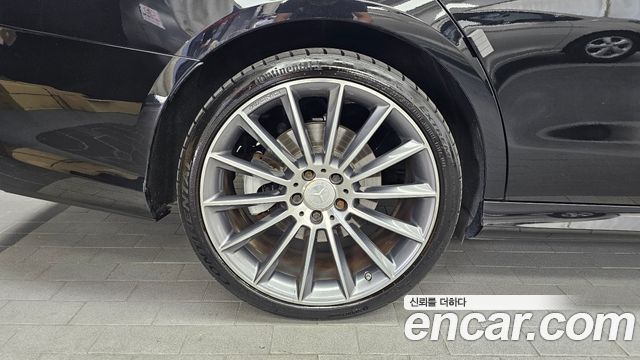 Mercedes-Benz E-Class E350 4MATIC AMG Line — пробег 144 408 км — фото 5 из 5