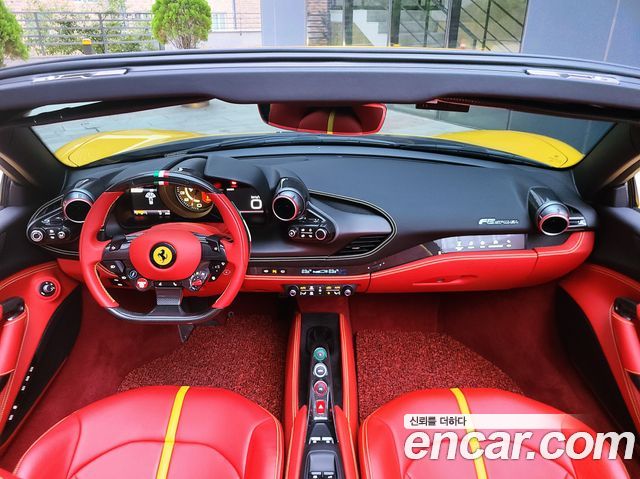 Ferrari F8 из Кореи Encar
