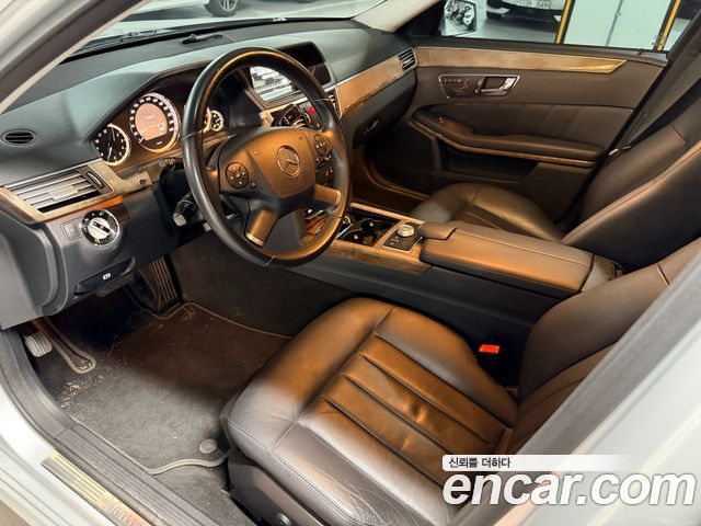 Mercedes-Benz E-Class из Кореи Encar