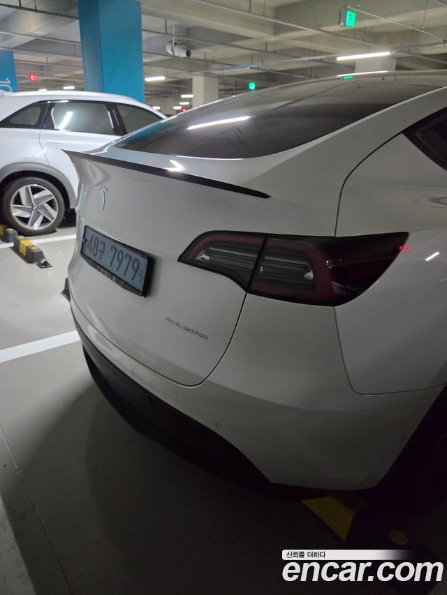 Tesla Model Y Long Range AWD — пробег 89 094 км — фото 5 из 5