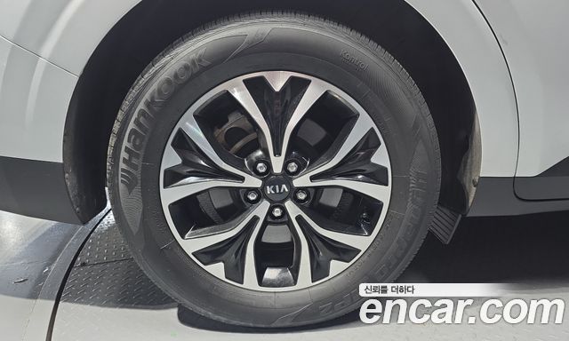 Kia Carnival Gasoline 9-Seater Prestige — пробег 125 773 км — фото 5 из 5