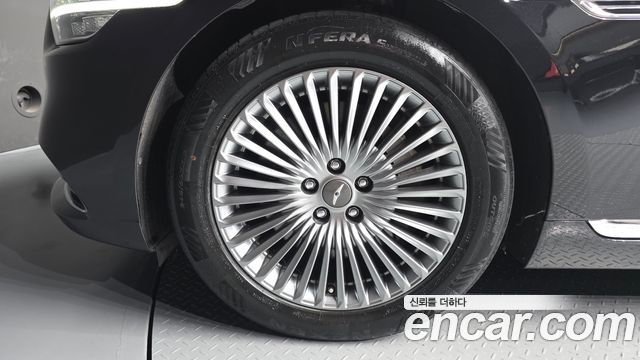 Genesis G90 из Кореи Encar
