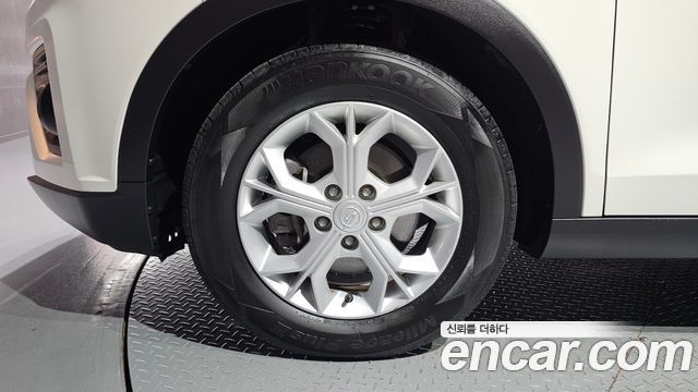 Ssangyong TIBOLI из Кореи Encar