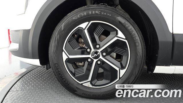 Kia Niro Trendy — пробег 156 730 км — фото 5 из 5