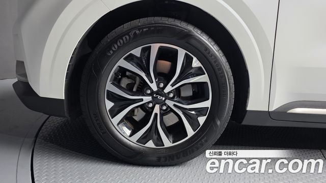 Kia Carnival Diesel 9-Seater Noblesse — пробег 48 825 км — фото 5 из 5