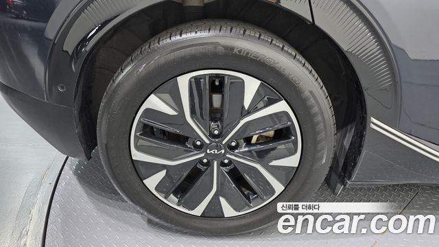 Kia EV6 из Кореи Encar