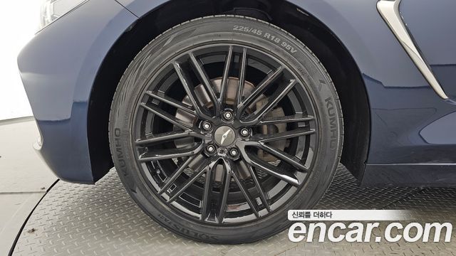 Genesis G70 из Кореи Encar