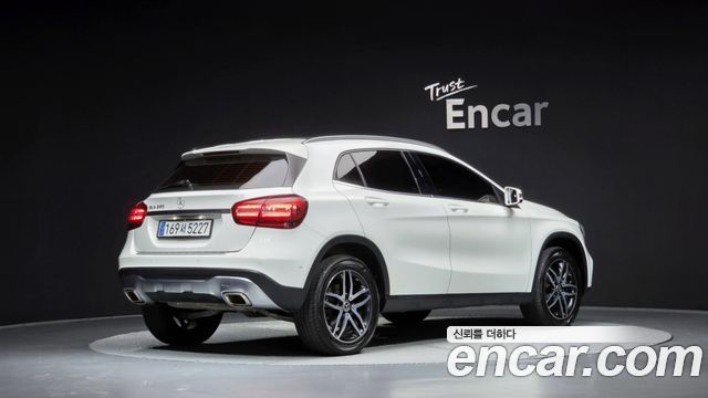 Mercedes-Benz GLA-Class из Кореи Encar