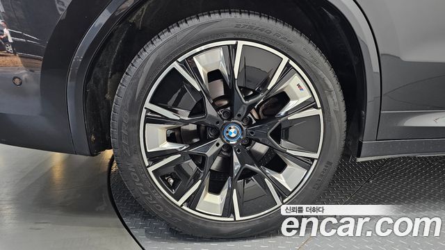 BMW iX3 M Sports — пробег 64 086 км — фото 5 из 5