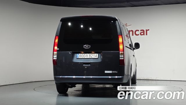 Hyundai Staria Cargo 3-Seater Smart — пробег 12 017 км — фото 4 из 5
