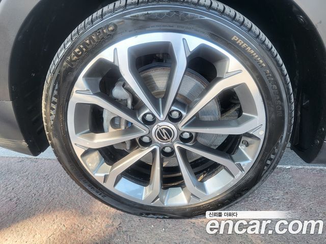 Ssangyong TIBOLI из Кореи Encar