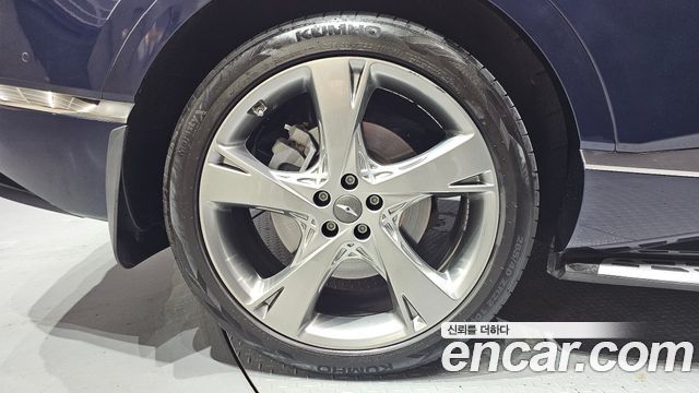 Genesis GV80 из Кореи Encar