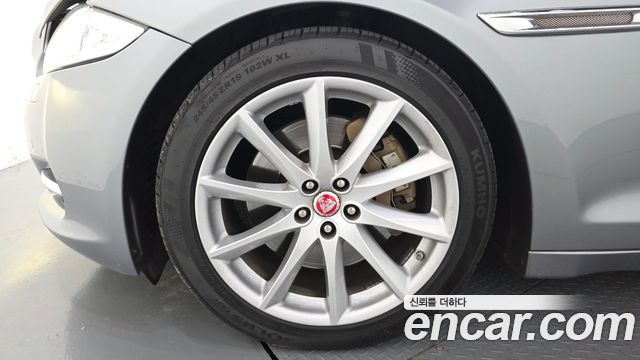 Jaguar XJ из Кореи Encar