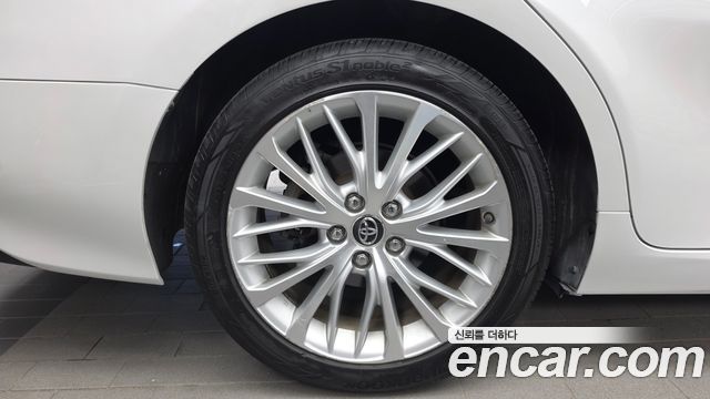 Toyota Camry из Кореи Encar