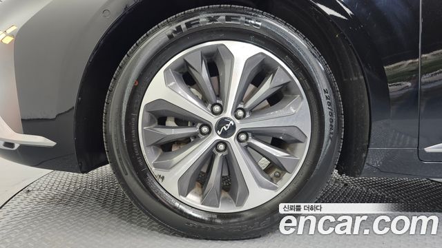 Kia K8 из Кореи Encar