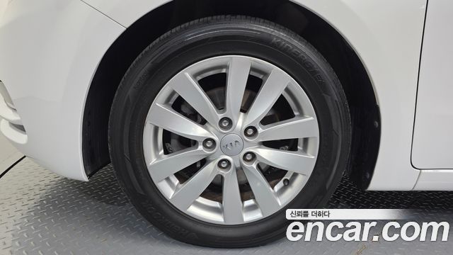 Kia K3 из Кореи Encar