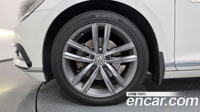 Volkswagen Passat из Кореи Encar