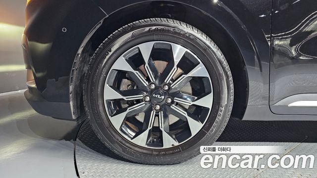 Kia Carnival Gasoline 9-Seater Signature — пробег 99 900 км — фото 5 из 5