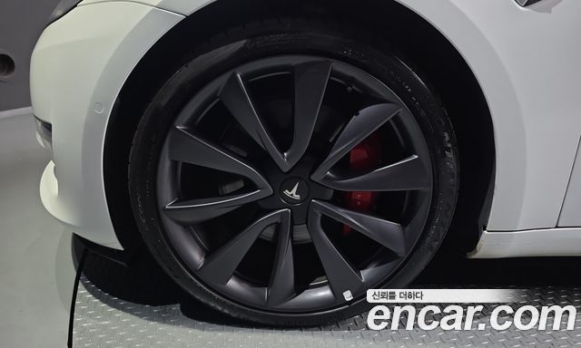 Tesla Model 3 Performance AWD — пробег 70 100 км — фото 5 из 5
