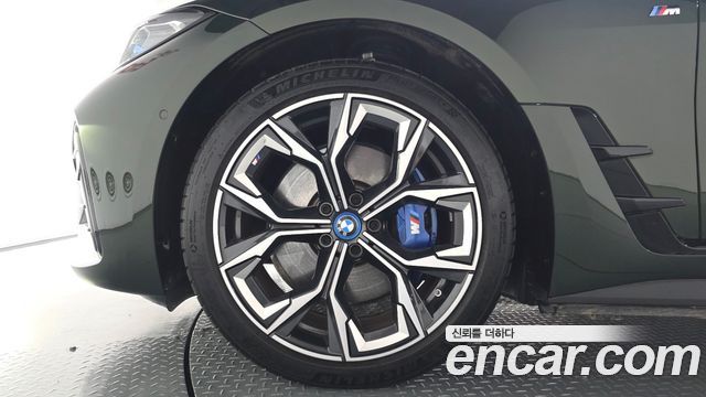 BMW i4 из Кореи Encar