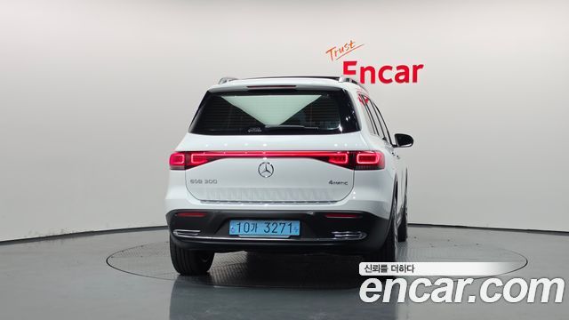 Mercedes-Benz EQB EQB300 4MATIC Electric Art — пробег 53 958 км — фото 4 из 5