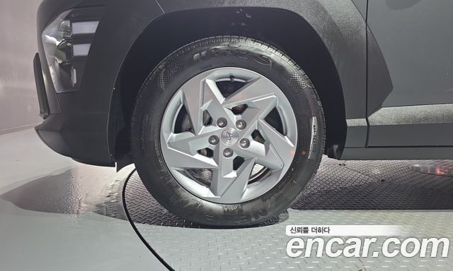 Hyundai Kona Gasoline 1.6 Turbo 2WD Modern — пробег 663 км — фото 5 из 5