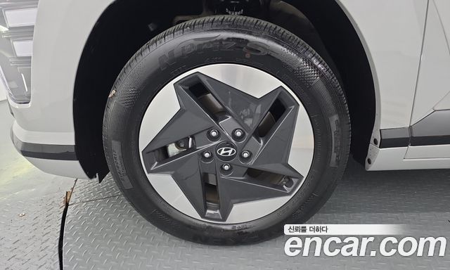 Hyundai Kona из Кореи Encar
