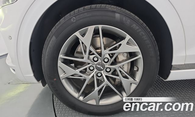 Genesis GV70 из Кореи Encar