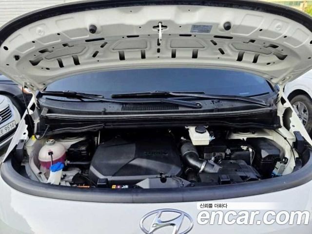 Hyundai Staria Tourer 9-Seater Modern — пробег 115 600 км — фото 5 из 5