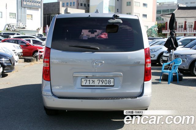 Hyundai Starex 12-Seater Wagon Smart — пробег 124 123 км — фото 5 из 5