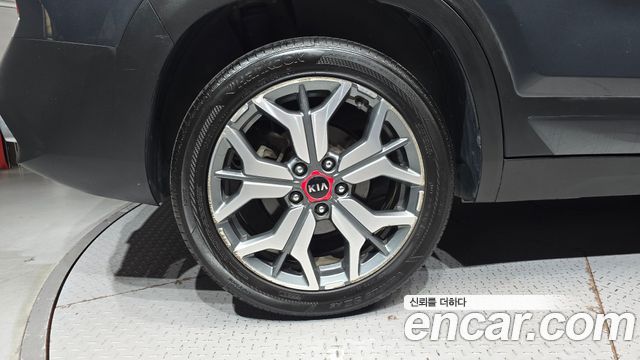Kia Seltos Gasoline 1.6 Turbo 2WD Noblesse — пробег 102 103 км — фото 5 из 5