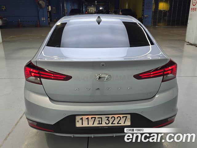 Hyundai AVANTE из Кореи Encar