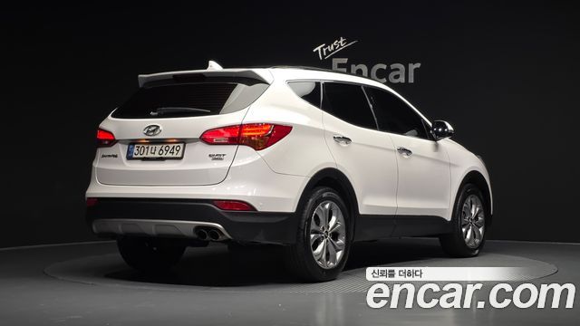 Hyundai Santafe Diesel(e-VGT) 2.0 4WD Exclusive Special — пробег 156 018 км — фото 2 из 5