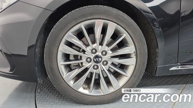 Kia K5 из Кореи Encar