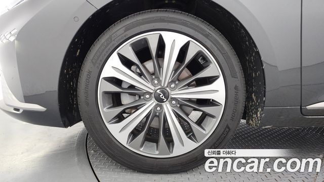 Kia K8 из Кореи Encar