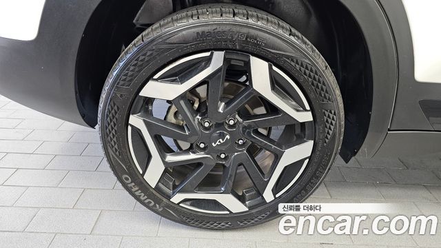 Kia Seltos из Кореи Encar