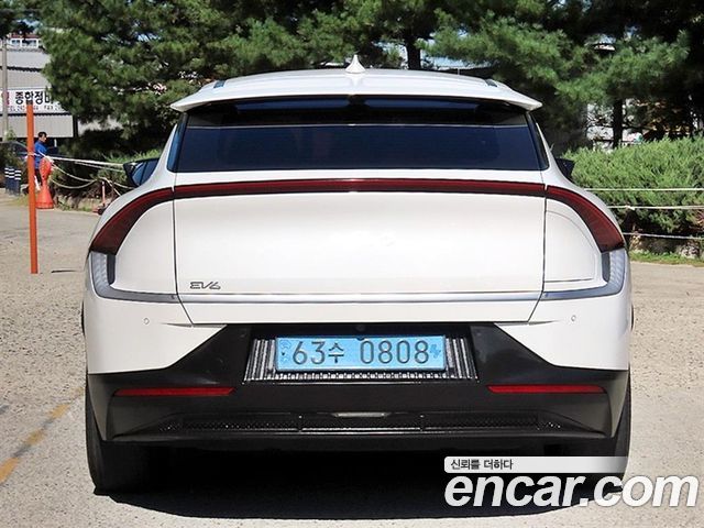 Kia EV6 из Кореи Encar