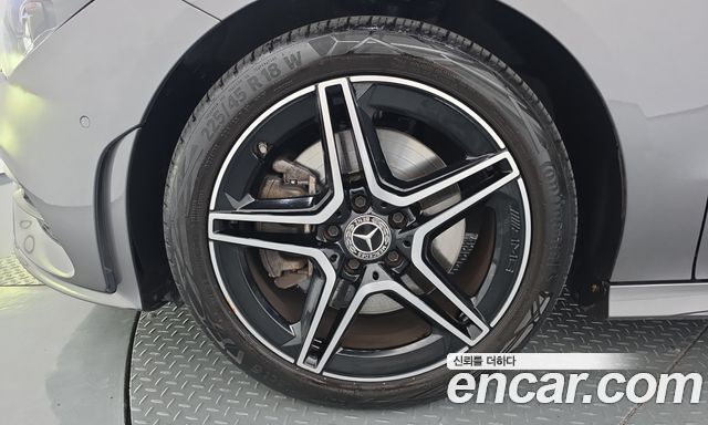 Mercedes-Benz CLA-Class CLA250 4MATIC — пробег 79 869 км — фото 5 из 5