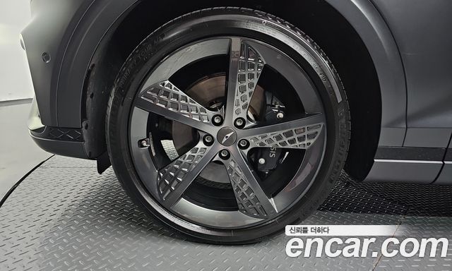 Genesis GV70 из Кореи Encar