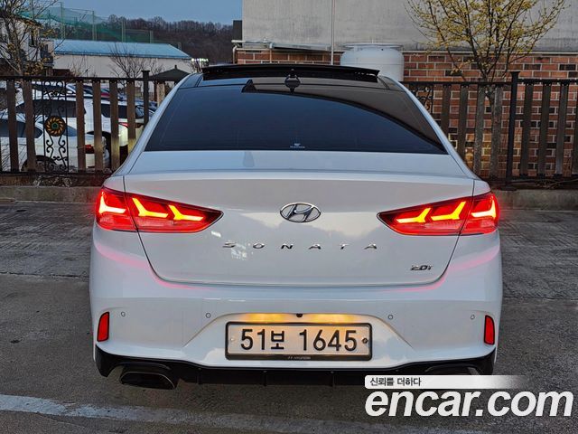 Hyundai Sonata 2.0 Turbo Exclusive — пробег 169 628 км — фото 5 из 5