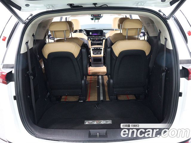 Kia Carnival Diesel 9-Seater Signature — пробег 121 430 км — фото 5 из 5