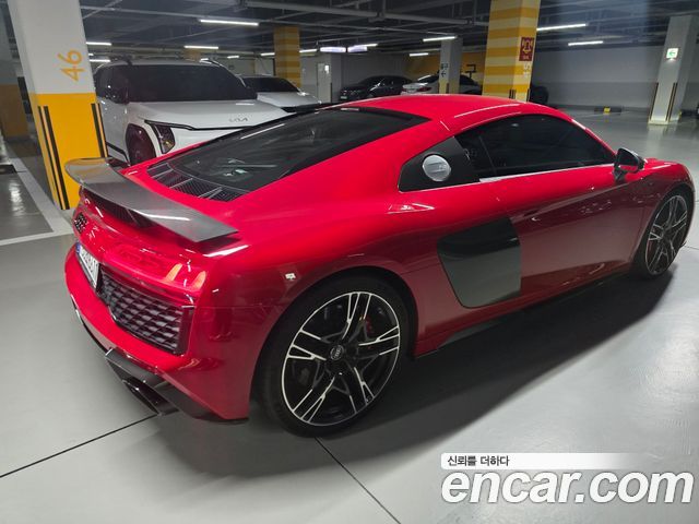 Audi R8 из Кореи Encar