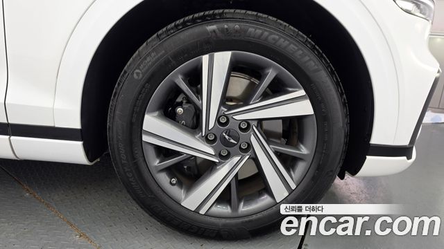 Genesis GV70 2.5T Gasoline 2WD — пробег 31 676 км — фото 5 из 5