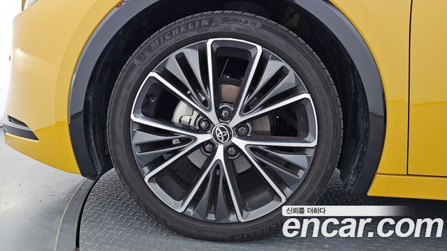 Toyota Prius из Кореи Encar