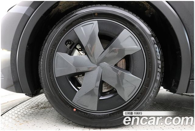 Toyota Prius из Кореи Encar