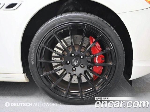 Maserati Quattroporte из Кореи Encar