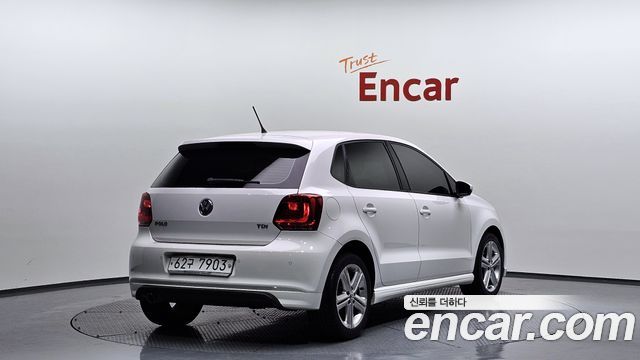 Volkswagen Polo 1.6 TDI R-Line 5th — пробег 183 858 км