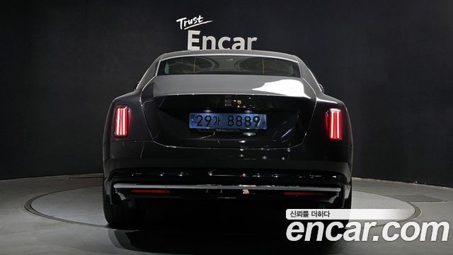 Rolls-Royce Spectre Coupe — пробег 5 324 км