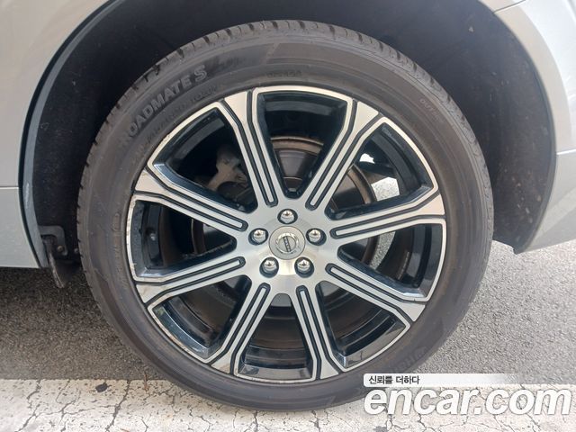 Volvo XC60 из Кореи Encar