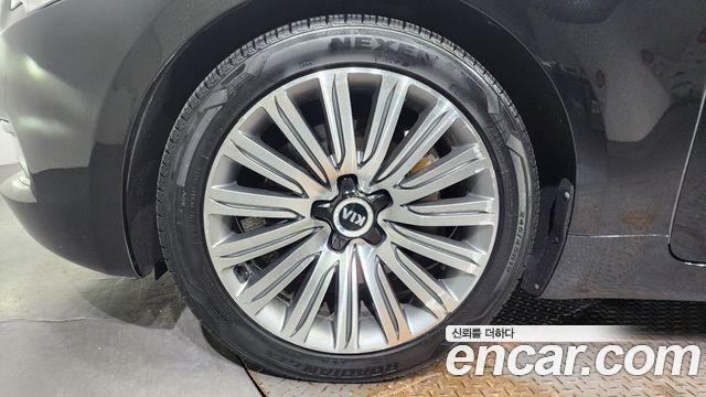 Kia K9 3.8 GDI VIP — пробег 139 420 км